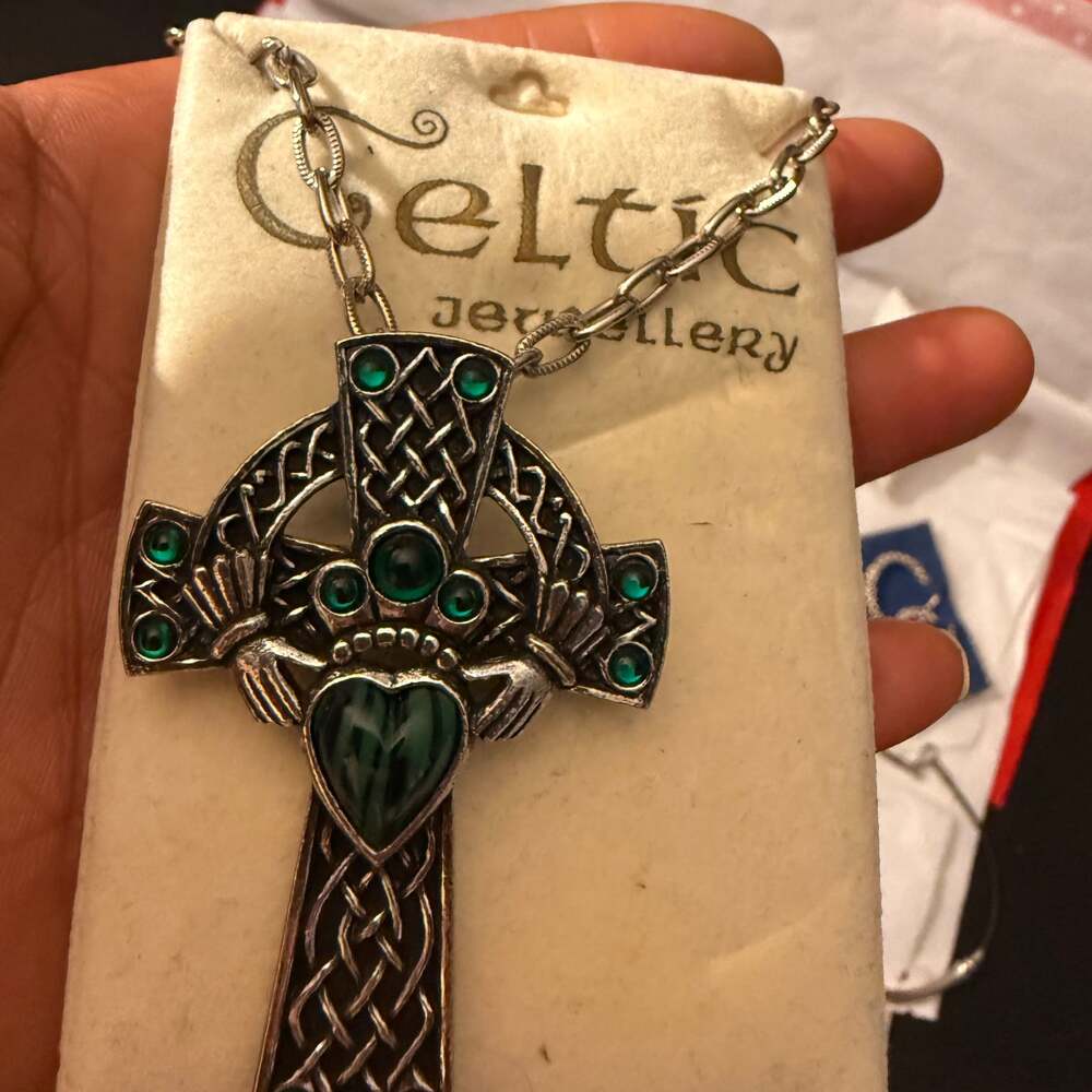Sol D'or Celtic Cross (new)